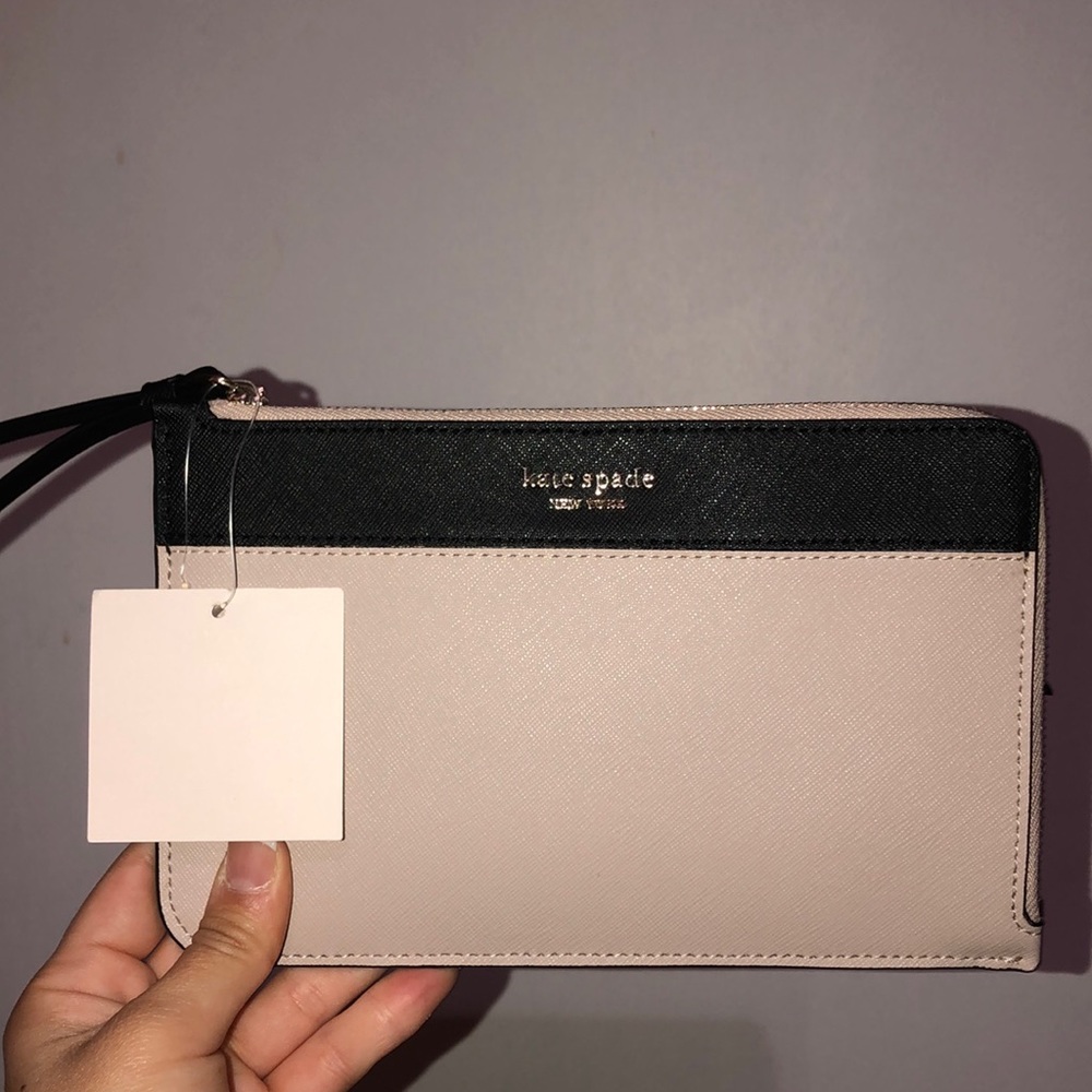 Kate Spade Wristlet